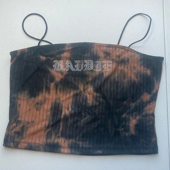 3/$12 Rue21 crop top tie dye print ribbed cropped bling BADDIE on front L jrs - Picture 1 of 13